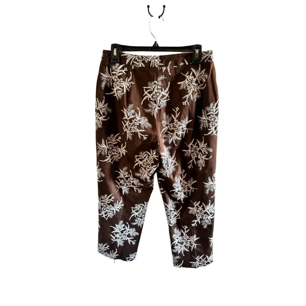 Jones of New York Signature Brown with White Floral Embroidery Pedal Pusher - Picture 5 of 5